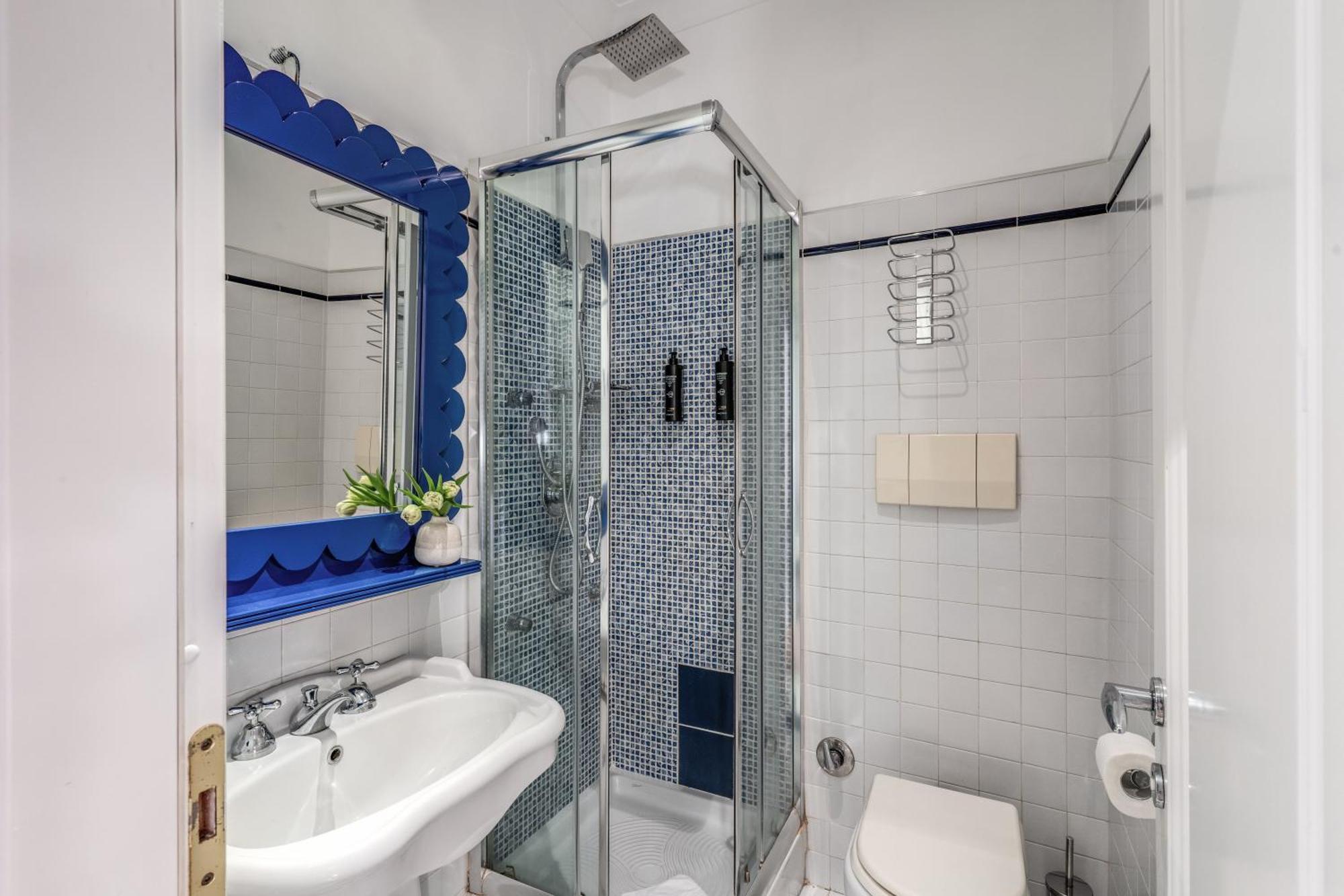 Townhouse Condotti 29 Рим Екстер'єр фото